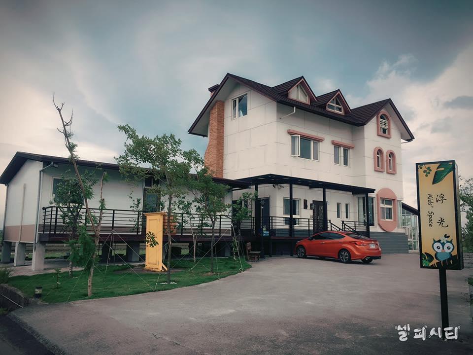 Travel Light Guest House Jiaoxi Luaran gambar